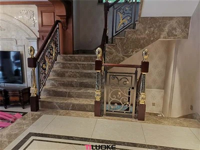 Aluminum Handrails for Decks